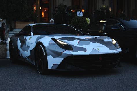 D'après certains médias, elle devrait être présentée officiellement le 12 novembre prochain. Jeune Ferrari F12 camo😈🏁🇮🇩 Owner | Ferrari f12, Ferrari, Dream cars