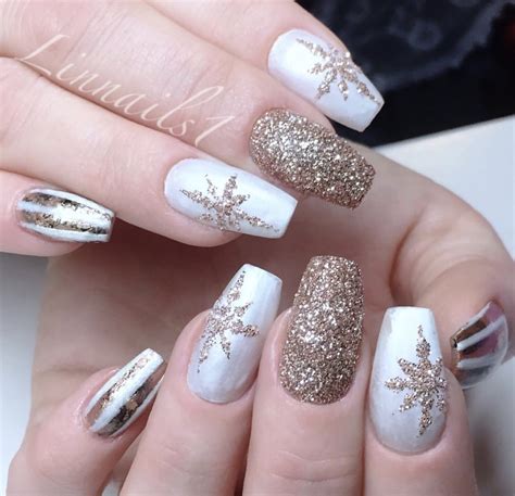 350 Wonderful Winter Nails RESOURCES Nails Draft Gold Glitter