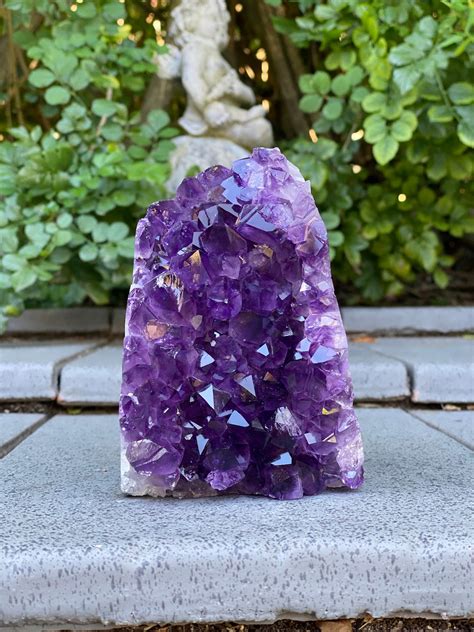 Large Crystals 2 Lb Amethyst Geode With Agate Formations Etsy