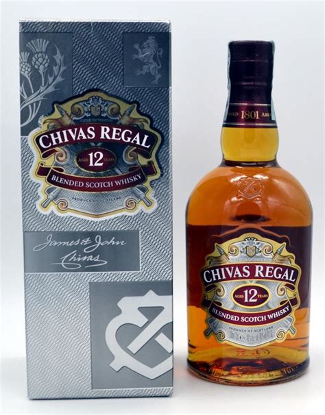 Nose caramel, overripe dark fruit, a light nuttiness and vanilla make up the bulk of the initial nose. Chivas Regal 12-year-old - Ratings and reviews - Whiskybase