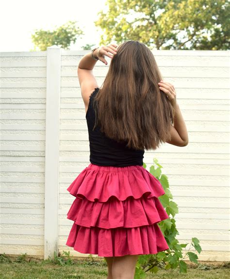 Diy Tutorial Tiered Ruffle Skirt With Elastic Waistband I Can Sew This