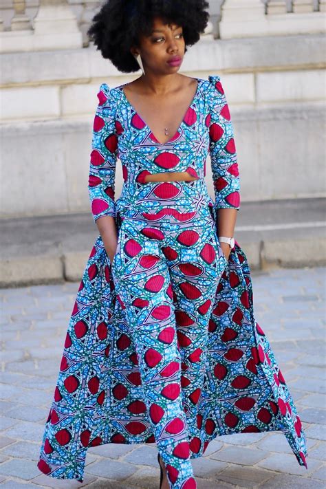 Épinglé par aminata ndao sur wax tendance mode africaine mode africaine robe et mode