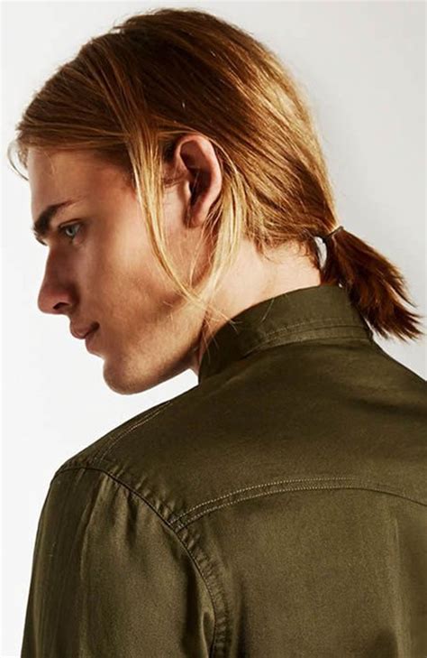 Beyond the obvious fact that many women love men with ponytails, ponytail hairstyles offer a. 45 Coolest Man Ponytail Hairstyles in 2020 | The Best Mens ...