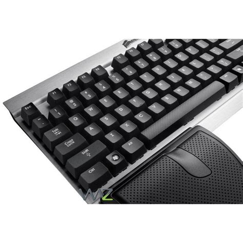 Vengeance does not feature any of that! Teclado - USB - Corsair Vengeance K60 - CH-9000004-NA - waz