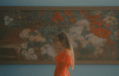 watch red velvet s wendy makes stunning solo debut with like water mv what the kpop