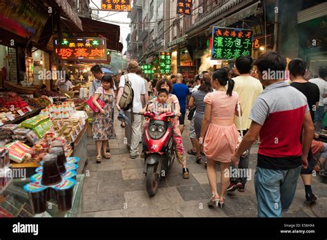 Crowded Bustling Lively Chinese Street Market Hi Res Stock Photography