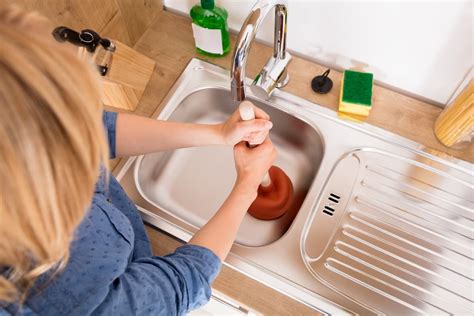 3 Helpful Tips To Fix A Clogged Sink Drainblaster Plumbing Service