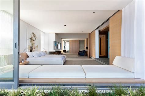 You might be thinking, there is no way my furniture will look give. modern coastal house bedroom 2 | Interior Design Ideas.