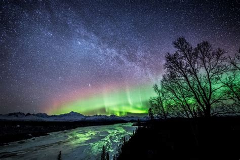 Alaska Magazine Aurora Hunting