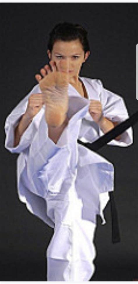 Those Feet And Toes Kicking Artes Marciales Marcial Arte