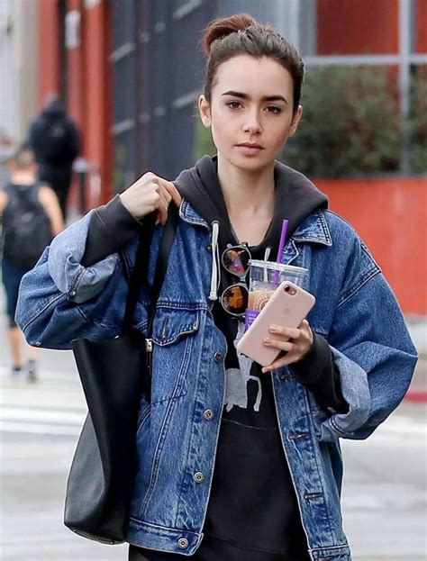 Lily Collins 2017