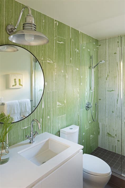 10 Paint Color Ideas For Small Bathrooms Diy Network