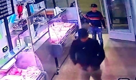 Young Man Shoots Himself In The Head To Avoid Being Arrested For Stealing From A Butcher Shop