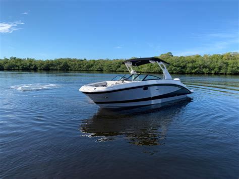2020 Sea Ray Sdx 270 Outboard Bowrider For Sale Yachtworld
