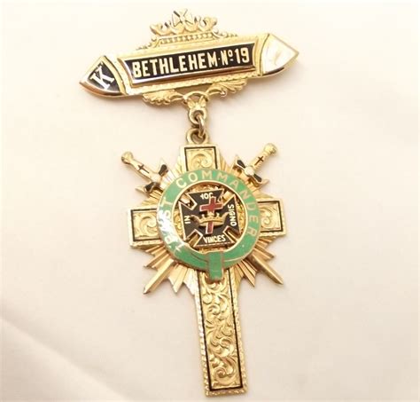 Vtg 14k Gold Mason Past Commander Knights Templar Cross Pin Badge Medal