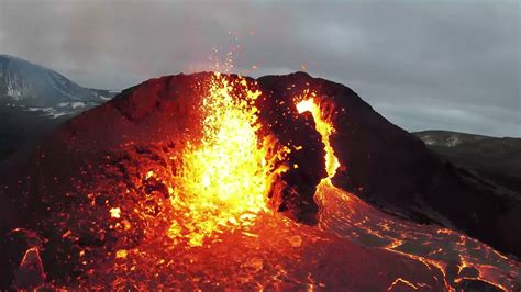 Drone Swerves Through Lava Geysers Spewing From Icelandic Volcano Youtube