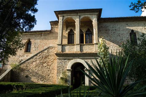 Or in the miami, fl. La Casa del Petrarca di Arquà | Colli Euganei