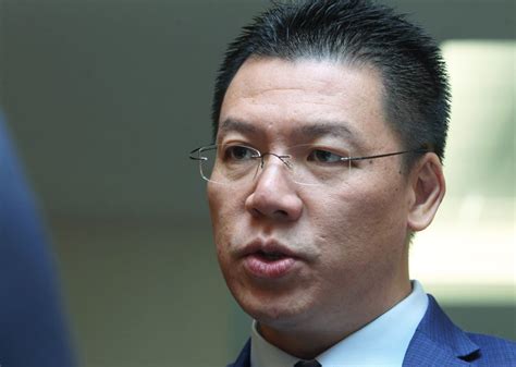 Discover nga kor ming's biography, age, height, physical stats, dating/affairs, family and career updates. Lim Guan Eng refuses to get involved in scuffle for seat ...