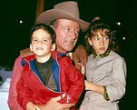 John Wayne children: Who are the descendants of the legendary actor ...