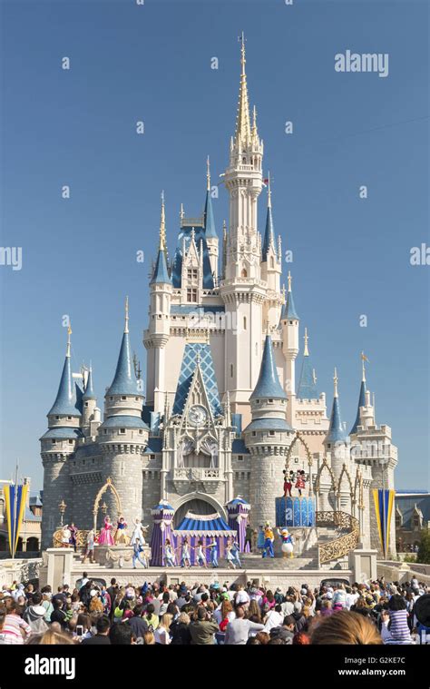 Cinderella Castle Hi Res Stock Photography And Images Alamy