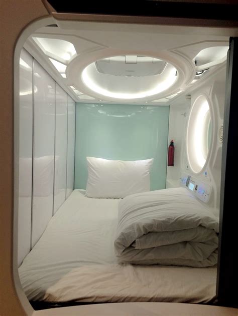 Capsule hotel capsula is located at narodnaya street 14 bld 1 in tagansky district, 1.4 miles from the center. review: Will you stay in India's first capsule hotel in Mumbai? | Capsule hotel, Home, Internal ...