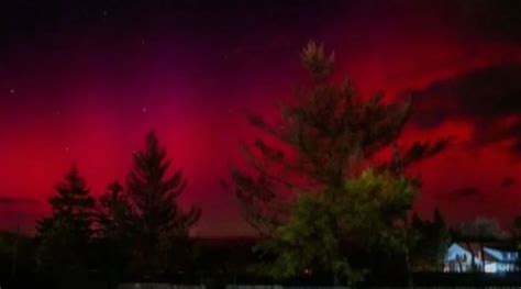what are the northern lights and how do they occur van northern lights