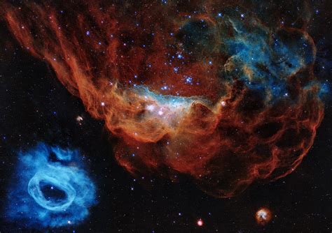 nasa celebrates 30th anniversary of hubble space telescope with stunning cosmic reef image