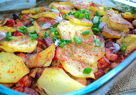 Ziemniaki Zapiekane Z Warzywami I W Dlin Na Li Ciach Winogron