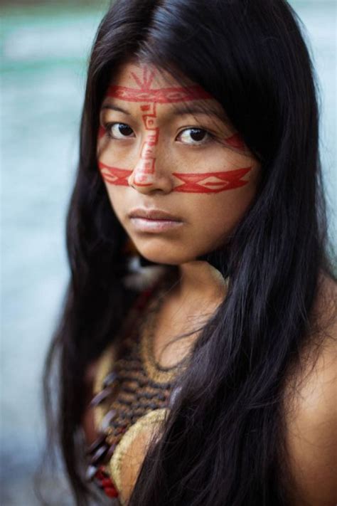 Hermosa Mujer IndÍgena Joven Del Amazonas Indios Brasileiros Beleza