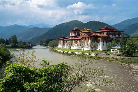 Mix · 19 Things You Must Know Before Planning A Trip To Bhutan