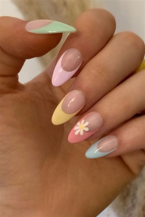 Cute Oval Nails Art Designs For Summer Nails