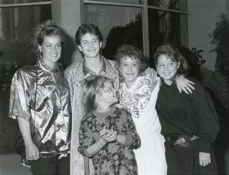 Kirk Cameron With His Mom And Sisters Bridgette Melissa And Candace In 1986 Kirk Cameron