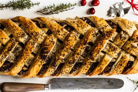 Vegan mushroom, chestnut & cranberry tart. Chestnut, Cranberry and Mushroom Roulade - Squidbeak