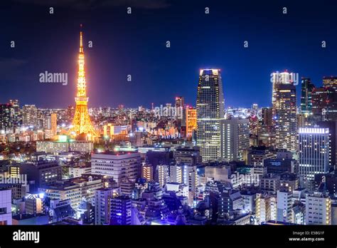 Tokyo Japan Skyline At Night Stock Photo Alamy