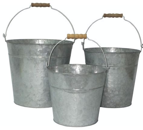 Cheungs Vintage Set Of 3 Galvanized Metal Bucket With Natural Wood