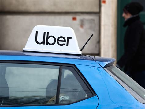 Some Uber drivers are worried they're being used as 'drug mules