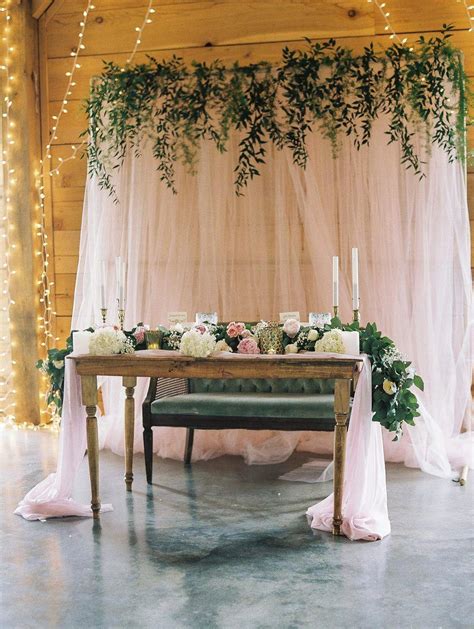 Ow Our Hearts This Elegant Farmhouse Wedding With Sage Green Wreaths