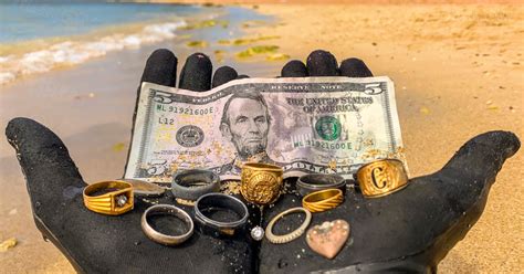 Here are 10 metal detecting tips from experts on finding amazing overlooked park treasures. Watch As Diver Finds $10K Rings Underwater and Returns To ...