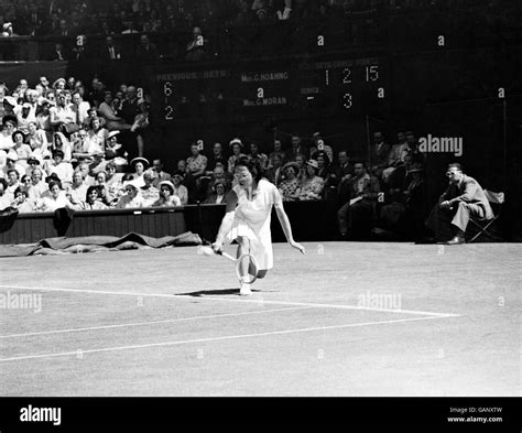 Tennis Lawn Tennis Championships Wimbledon Stock Photo Alamy