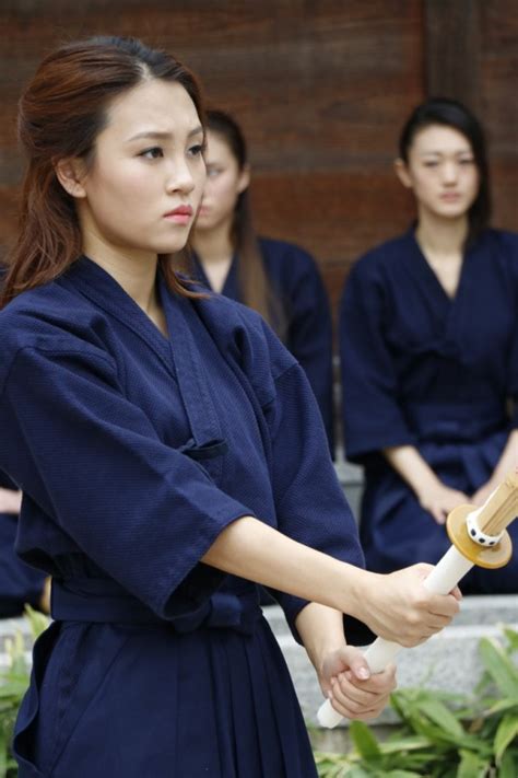 Check spelling or type a new query. 港姐外景：蘇韻姿扯火劈傷單文柔｜即時新聞｜東網巨星｜on.cc東網