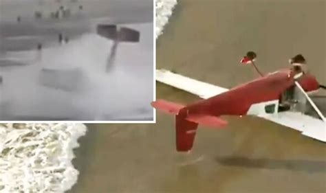 Santa Monica Crash Caught In Dramatic Clip Showing Aircraft Flipping Upside Down Us News
