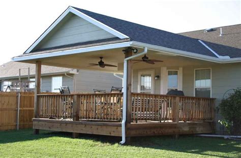 For each room, we share gorgeous photos and tips from real interior designers that will help you decorate your home like a pro. Mobile Home Porches on Pinterest | Mobile Homes, Mobile Home Porch ... in 2019 | Covered patio ...
