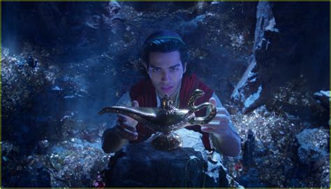 Full Sized Photo Of Aladdin Live Action Movie Teaser Disney Debuts Aladdin Live Action