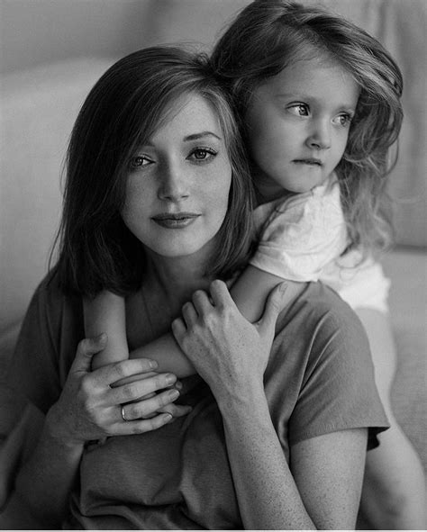 Beautiful Celebrity Mother Daughter Look Alikes Artofit