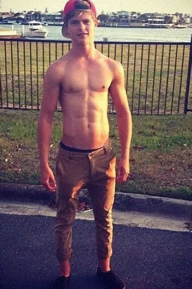 Shirtless Male Hunk Frat Guy Jock Cute Blond Dude College Muscle Photo X C Picclick