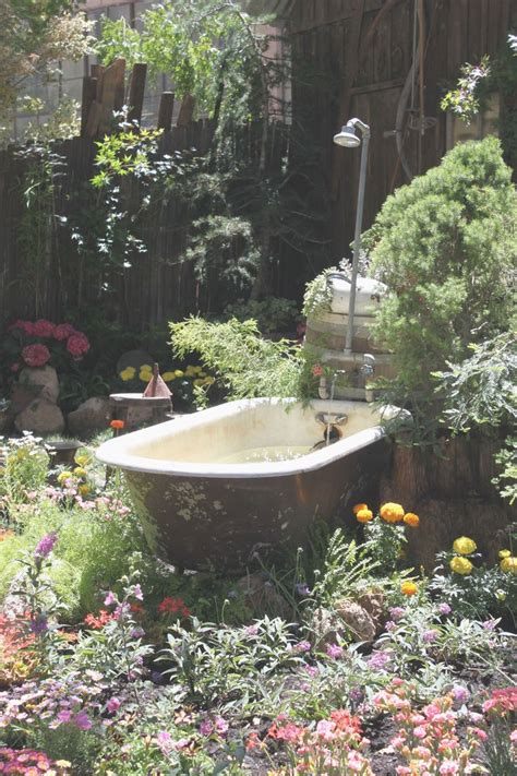 17 Best Images About Outdoor And Garden Showers And Bathrooms On