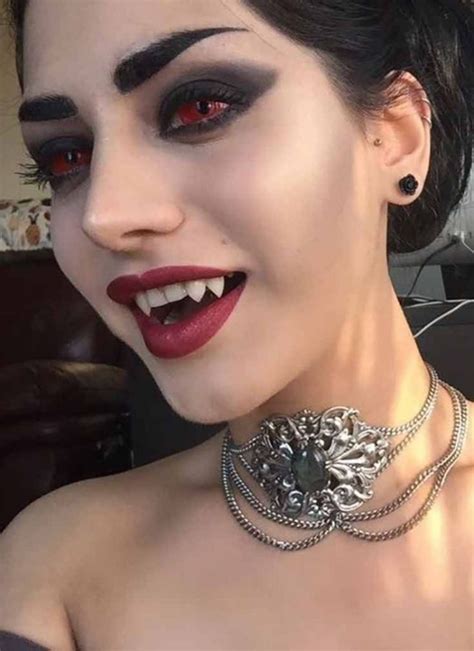 15 Amazing Vampire Makeup Ideas For Halloween Party Maquiagem Vampira