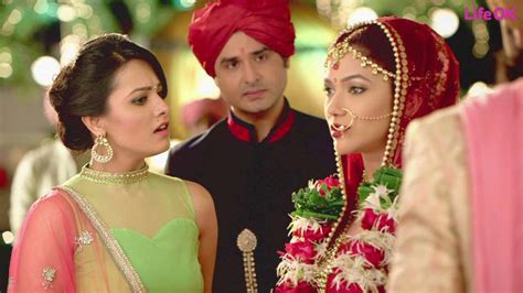 Bahu Humari Rajnikant Watch Episode 32 Rajni Exposes Priya On