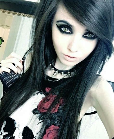 Pin By Who S Your Daddy On Dark White Light Cute Emo Girls Emo Girls