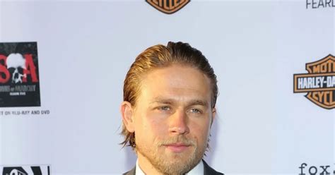 charlie hunnam talks staying fit and leaving fifty shades fame10